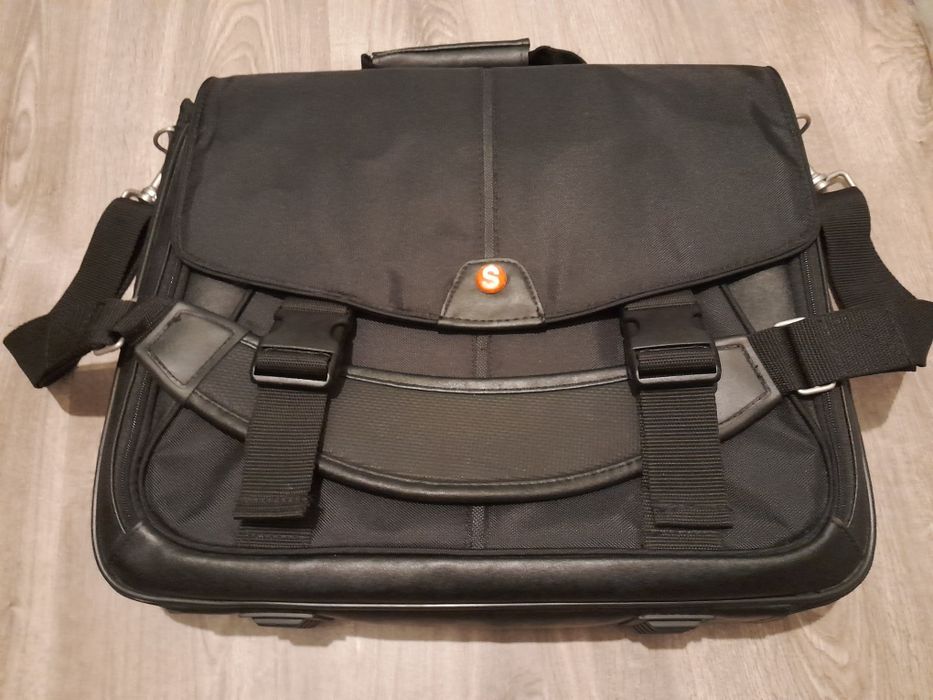 Mala Resistente para Portátil