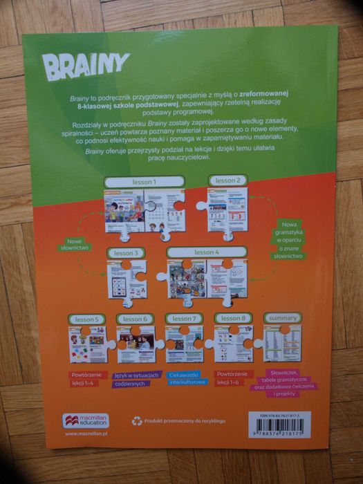 Brainy 4, Macmillan NOWA