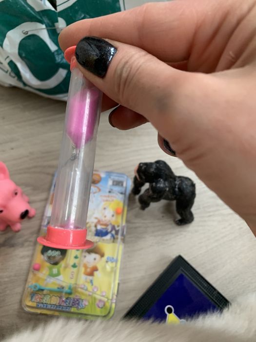 Лот игрушек для детей