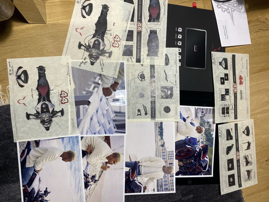 MV Agusta 800 Dragster RR "LH44"  Lewis Hamilton