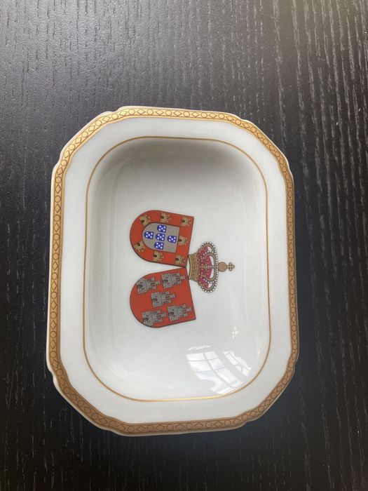 Saleiro brasonado Vista Alegre