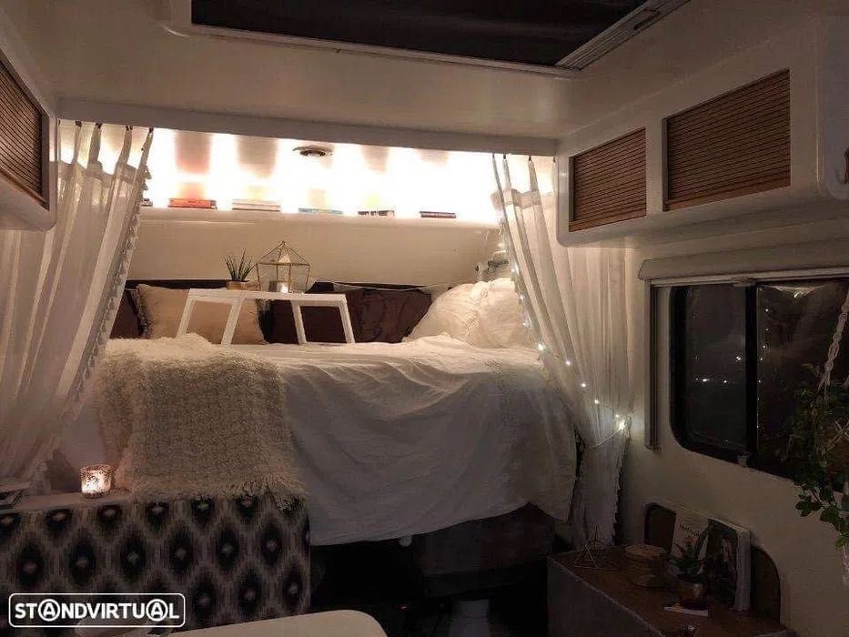 Autocaravana Clássica Mercedes-Benz 560E Tabbert