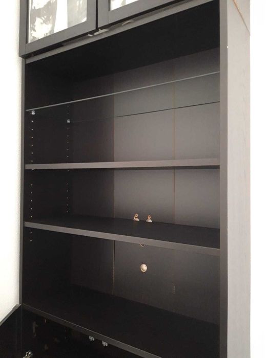 Armário de apoio preto