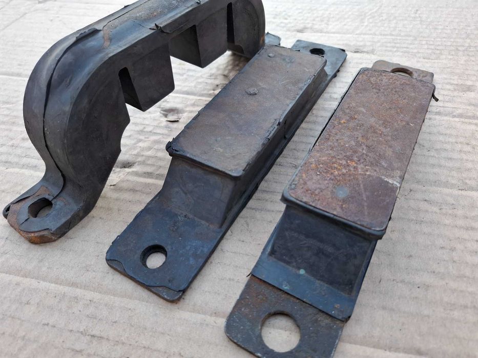 Маз Краз подушка двс