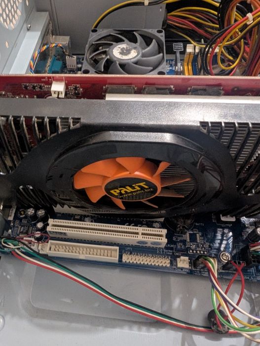 Компьютер весь комплект для навчання та роботи, Озу 16гб.