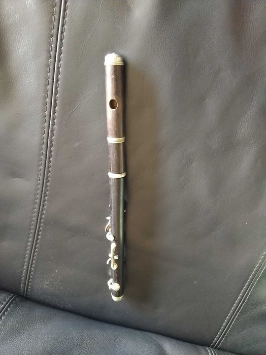 Raro flautim, piccolo, vintage, em madeira - M. Bauer Wien (século XIX)