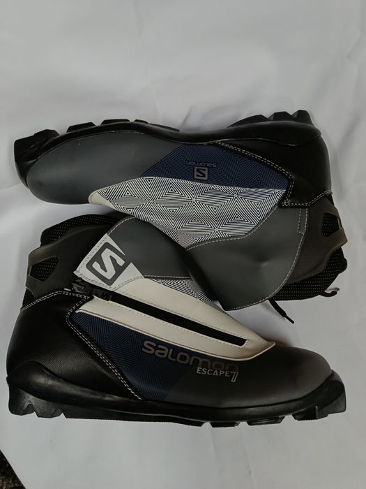 Buty biegowe Salomon escape 7 rozm. 47 1/3 Nowe