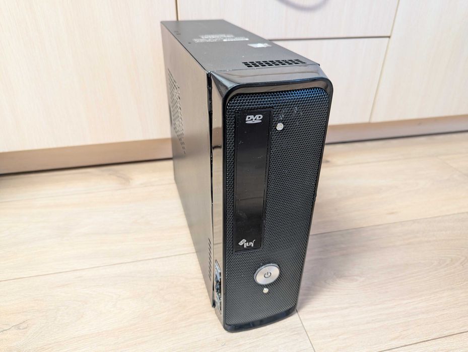 Системный блок slim s.1151 V2 9gen./intel i3-8100/SSD M2 128gb.