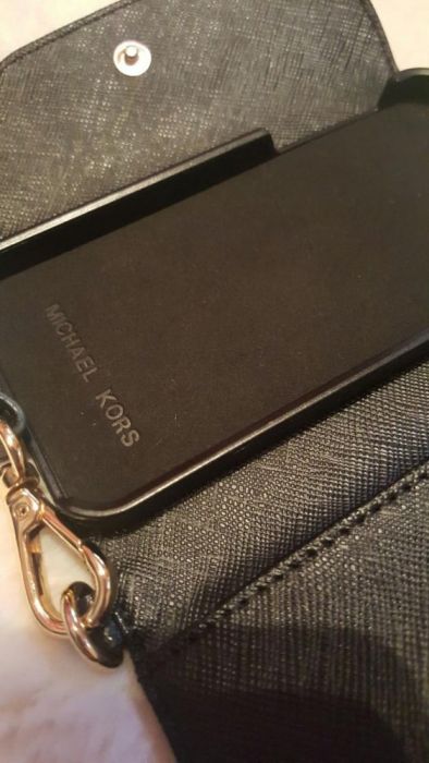 Capa para iphone4 Michael kors a estrear original