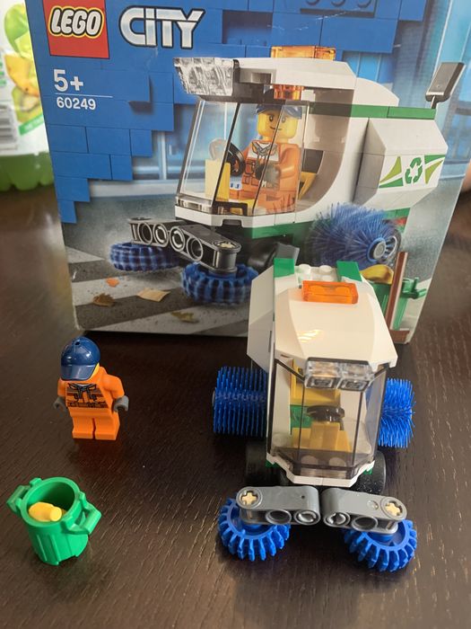 Klocki Lego zamiatarka 60249