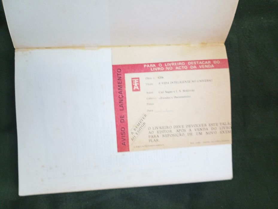 A Vida Inteligente no Universo -Carl Sagan e I.S. Chklovski