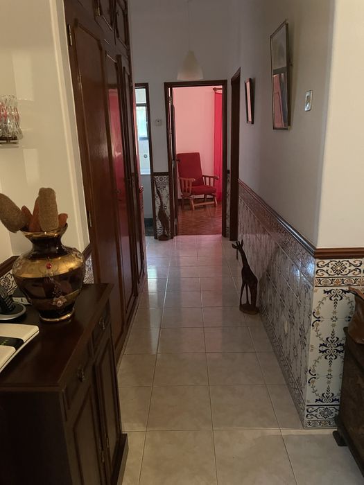 Queijas Moradia c terreno 421m2 Oeiras