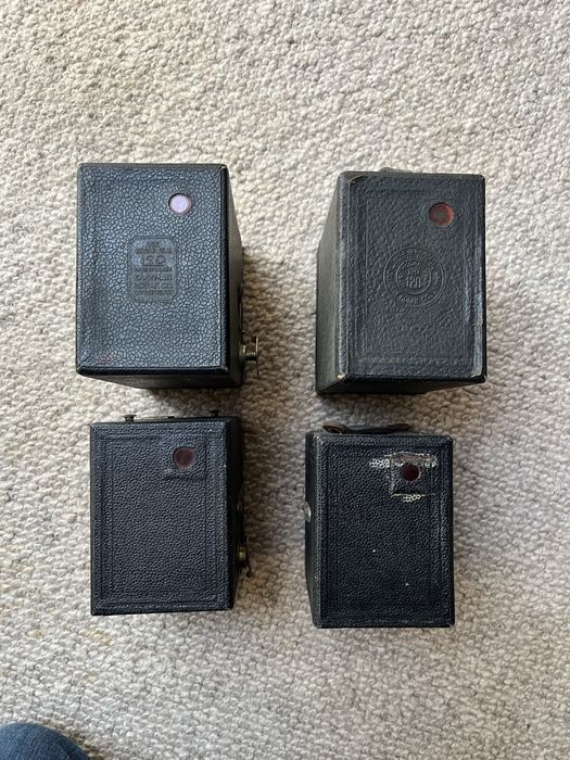 Kodak Brownie - maquina fotografica antiga tipo caixote