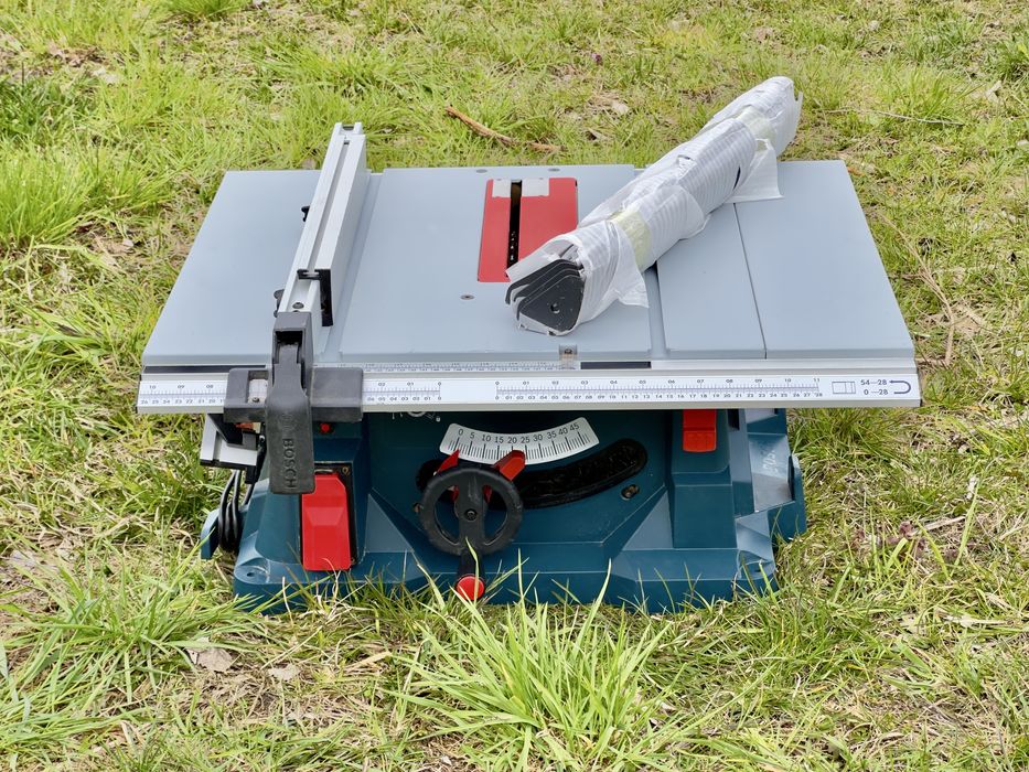 Piła stołowa BOSCH GTS 254 1800W + nogi