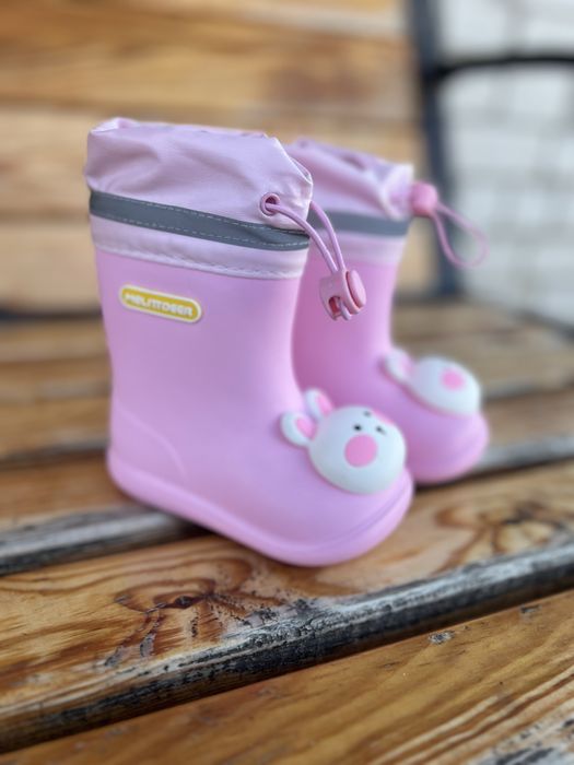 Нові стильні гумові чоботи дитячі, резачки для дівчинки
