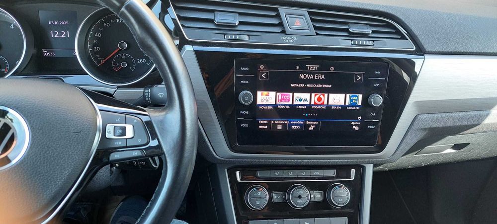 VW Touran 2021 7 lugares