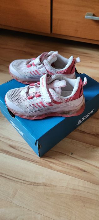 Buty adidasy sportowe dla dziecka rozmiar 26