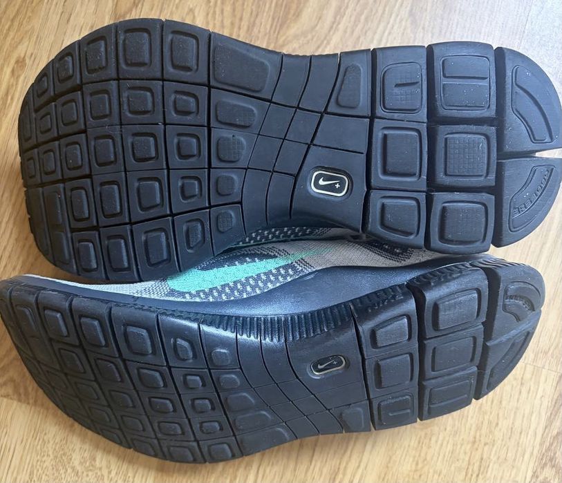 Кросівки Nike,Найк,жіночі кросівки,оригінал,Nike 40.5 (26см)
