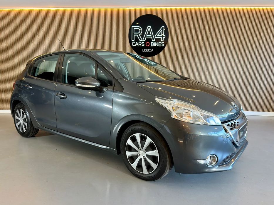 Peugeot 208 e-HDi 68 EGS5 Stop&Start Active