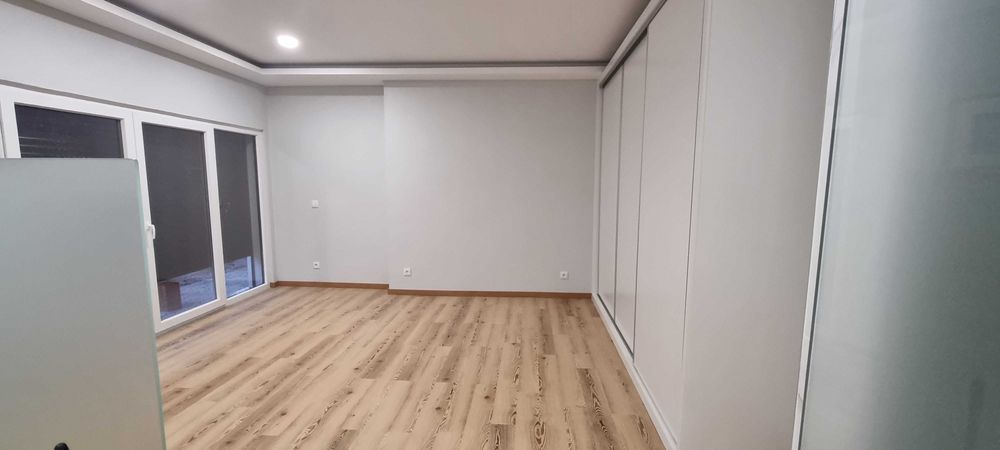 Vivenda Autónoma T4 para Arrendamento–a 8 Minutos de Torres Vedras