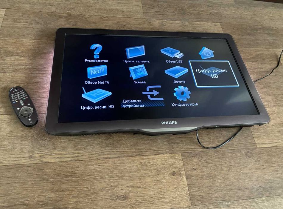 Телевізор /Екран Philips 32PFL7605H (Рамки металические ) 100 Гц/2 мс