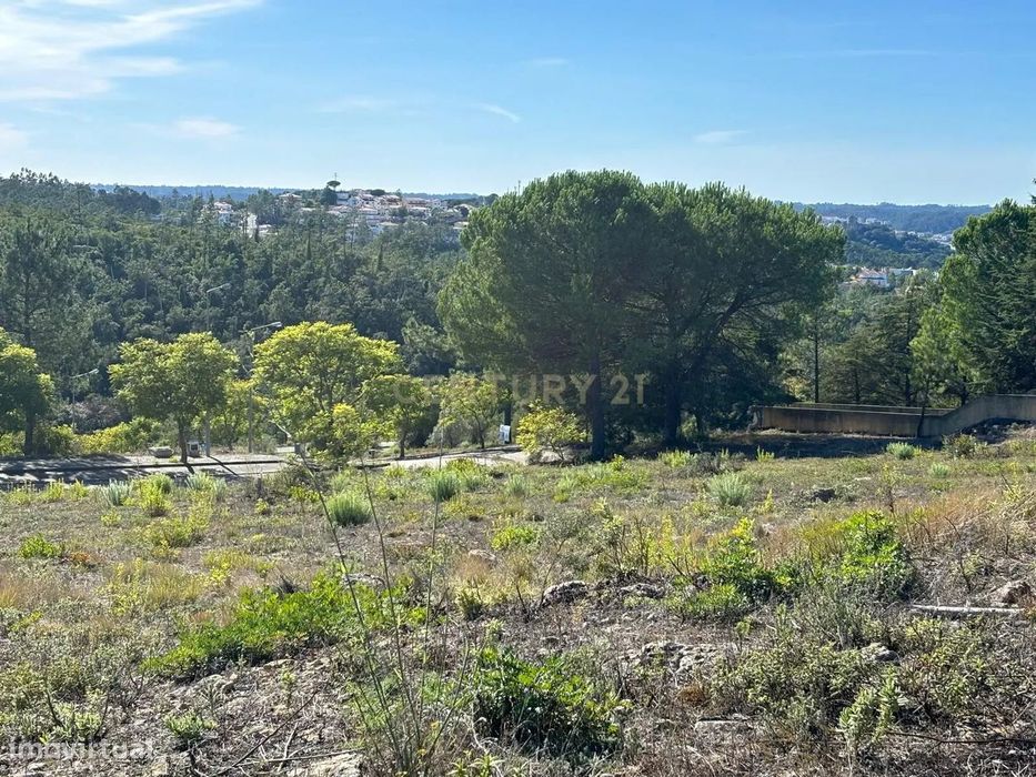 Lote de terreno  para  construção de Moradia Geminada