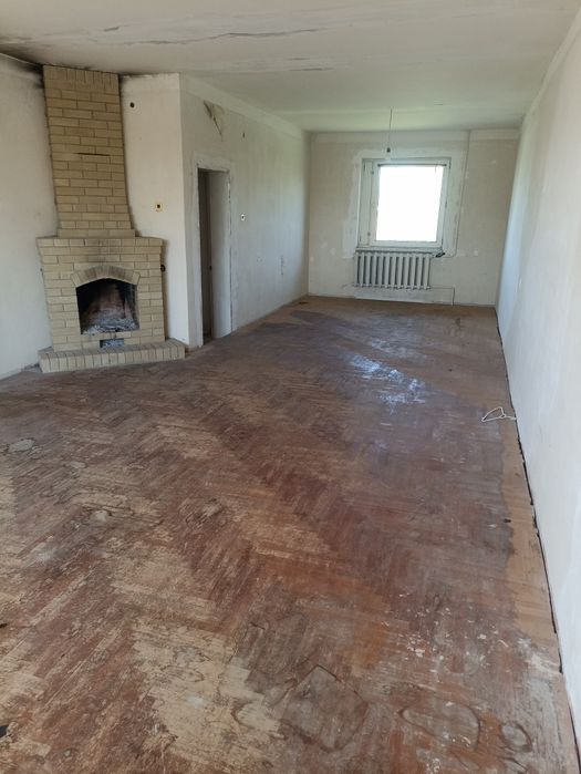 Дом 300 м². 6 комнат. Газ, элек.380 В.