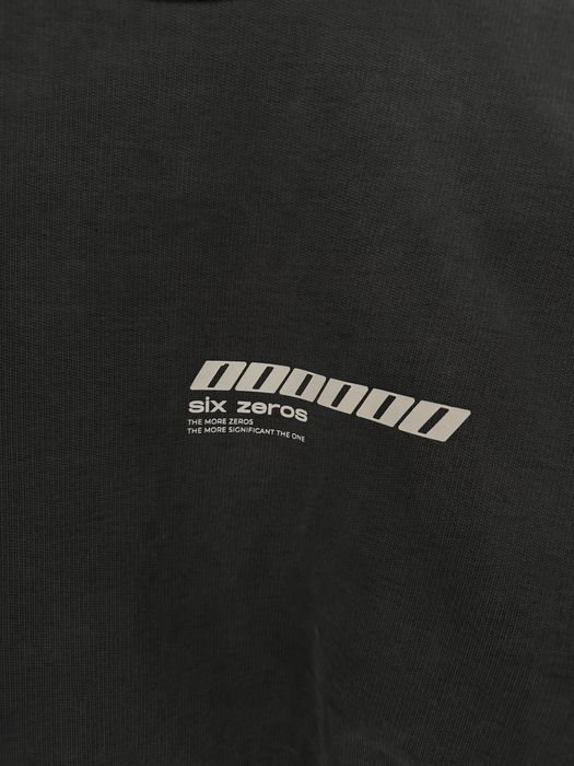 худі бренду six zeros