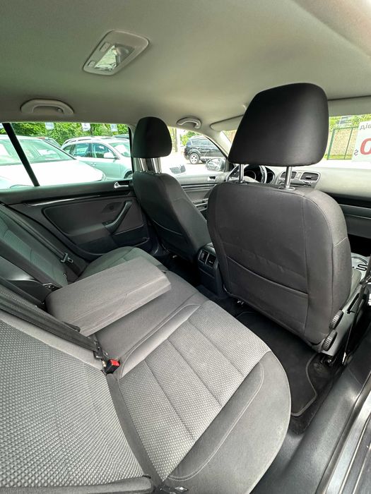 Продам Volkswagen Golf 2013 рік можлива розстрочка,кредит,обмін!