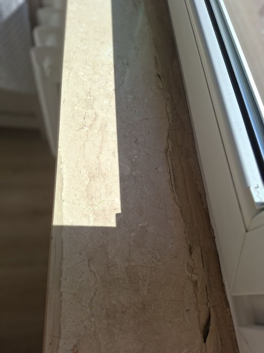 Parapet marmurowy beż piaskowy z demontażu