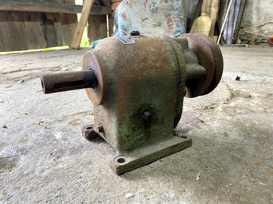 Reduktor LENZE Extertal