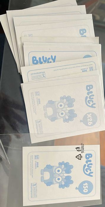 Cromos Bluey PANINI... incluindo o raro 150...