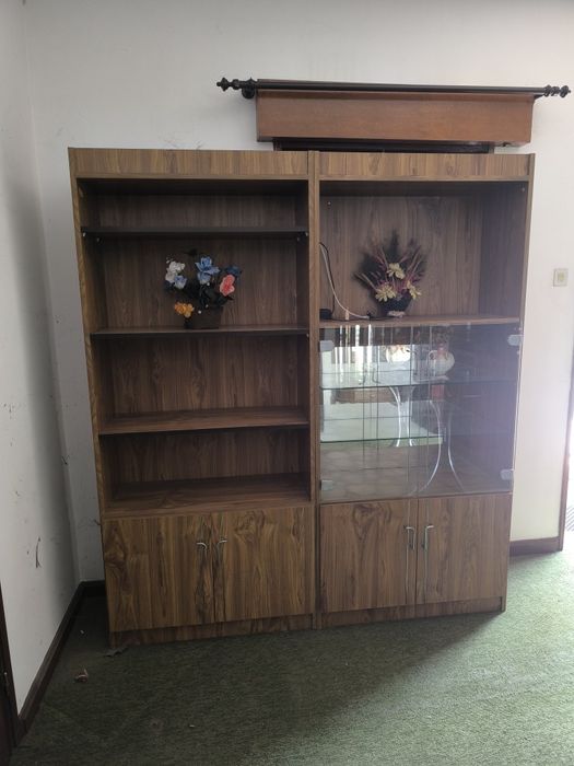 Mover de sala com cristaleira