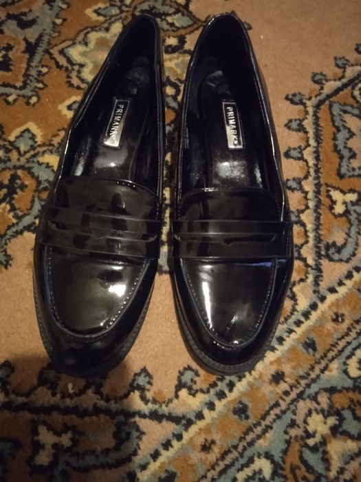 Продам туфли женские