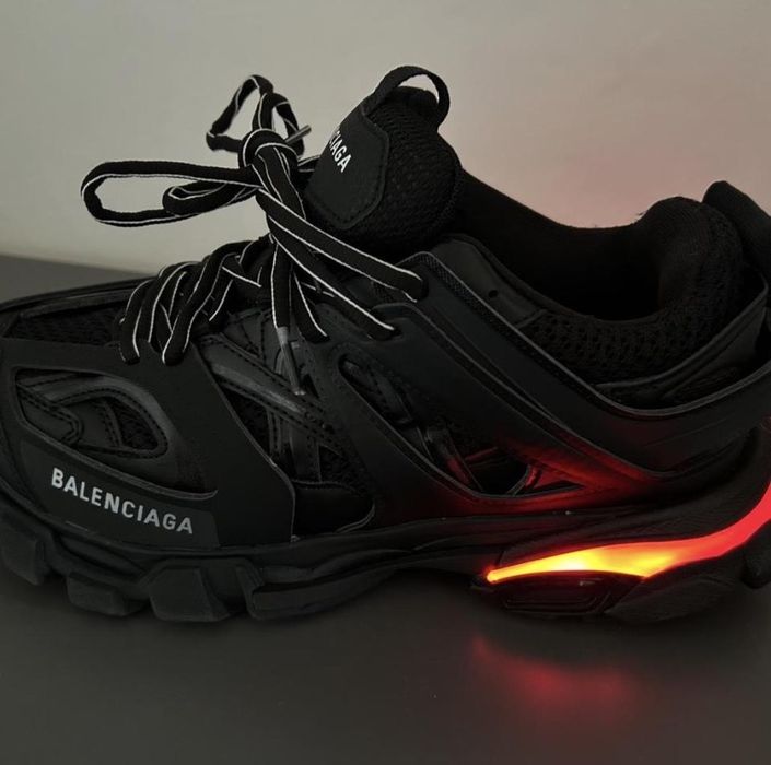 Balenciaga track Led