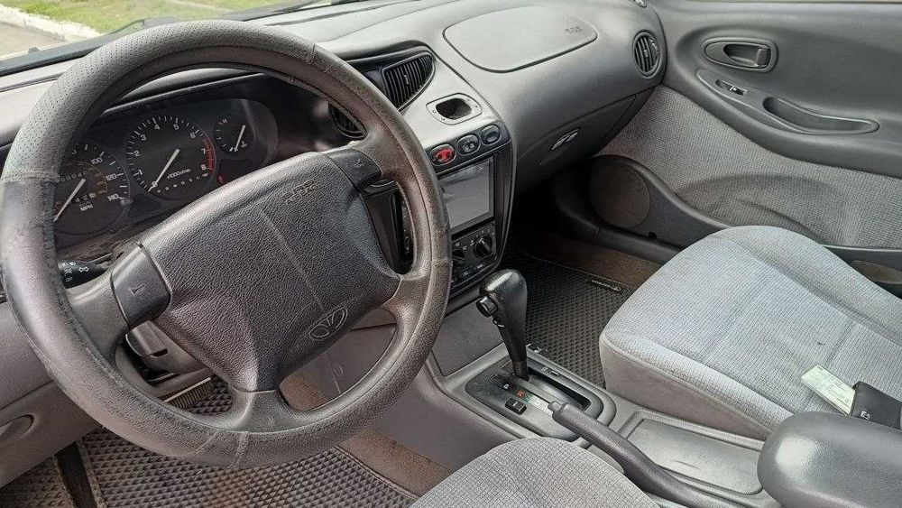 Продам автомобіль Daewoo Leganza