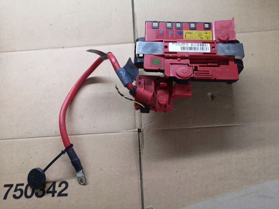 klema plusowa pirotechniczna bmw e90 e84 e88