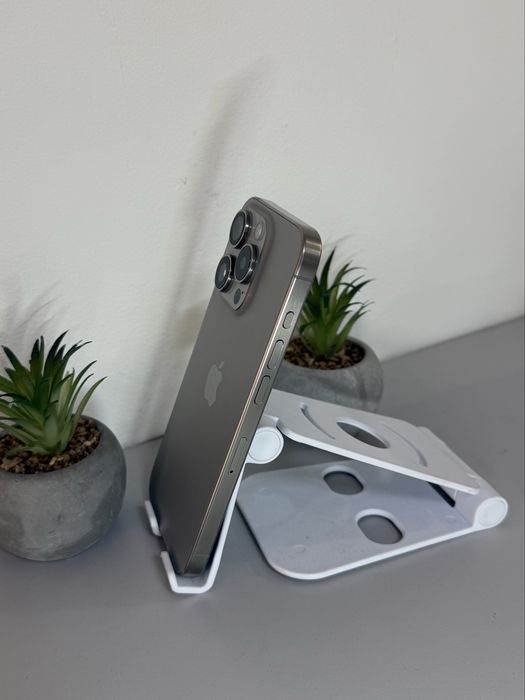 iPhone 15 Pro 256 GB Natural / Neverlock/85% АКБ/ Айфон 15 Про 256 ГБ