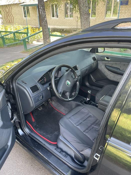 Продам SKODA FABIA 1.4 бензин