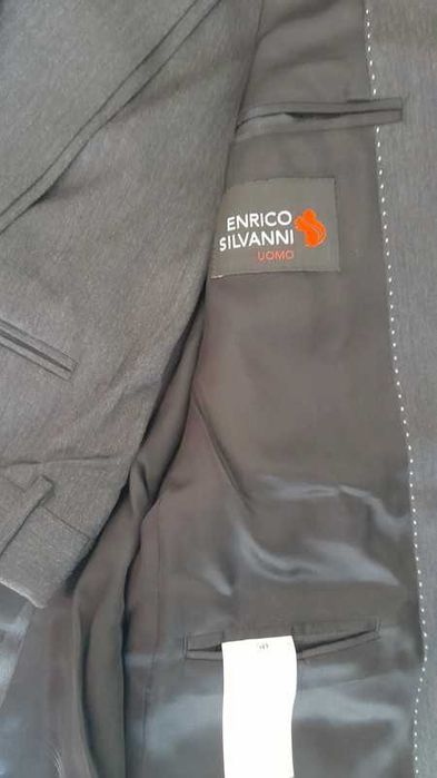 Fato cinzento Enrico Silvanni tamanho 50