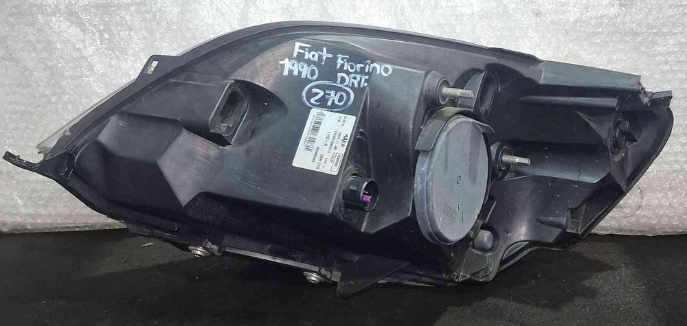 Ótica / Farol Direito 0520868380E - FIAT FIORINO