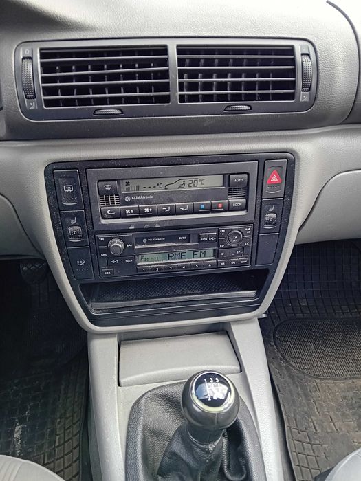 Volkswagen Passat 1.9 TDI KOMBI 2004 ROK KLIMATRONIK