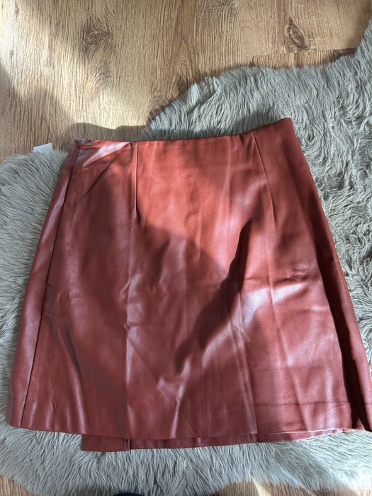 Spódnica z imitacji skóry Reserved