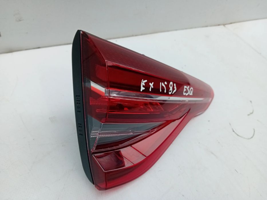 Farolim da mala esquerdo RENAULT Clio V (BF_)