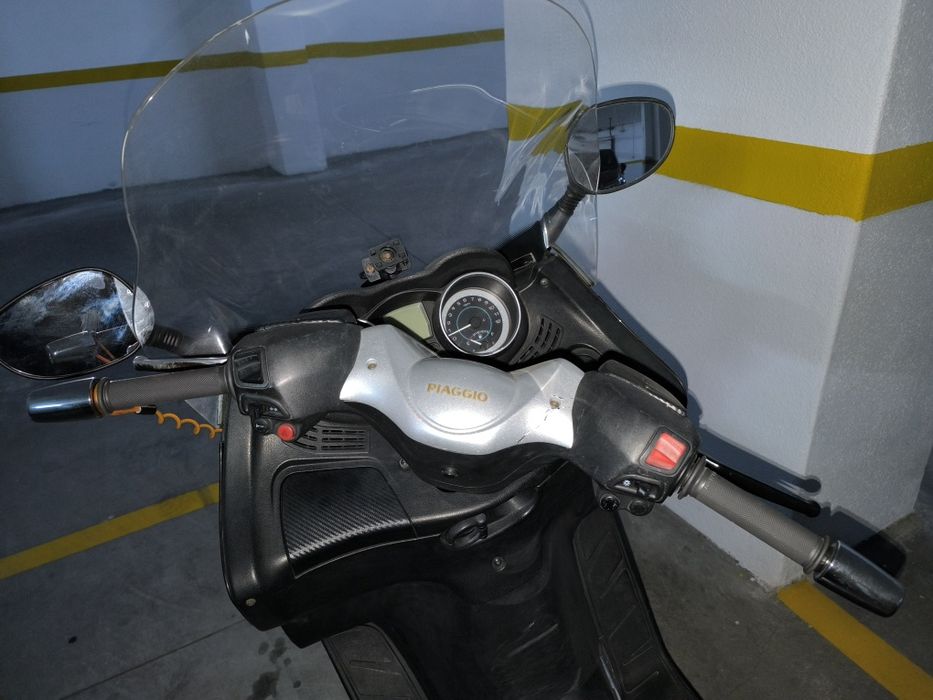Piaggio Xevo 400 ie