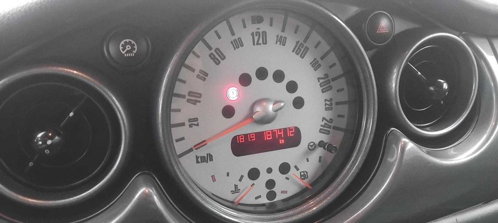 Mini Cabrio 1.6 Gasolina