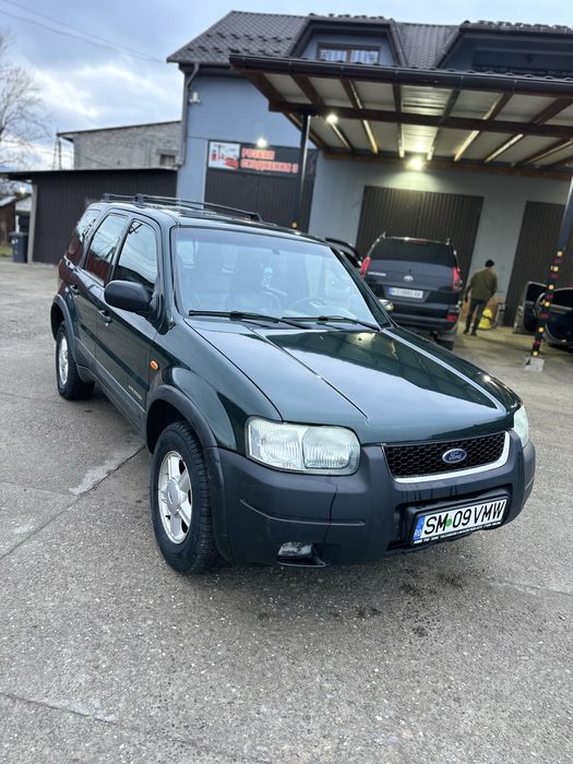 У продажі Ford Maverick 2.0 бензин 4х4
