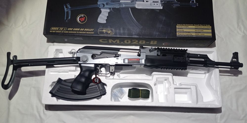 AK CYMA airsoft Novo