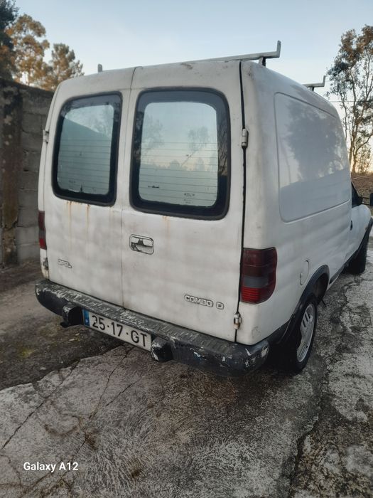 Opel combo 1.7 d izuzo