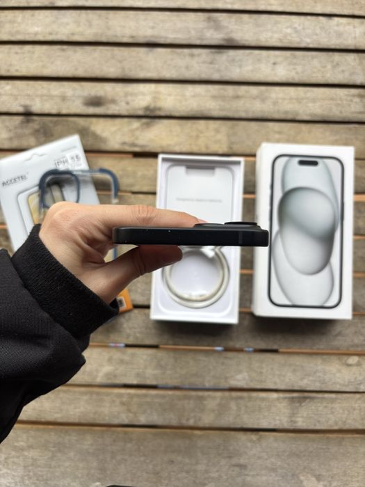 iPhone 15 - 128GB | Preto